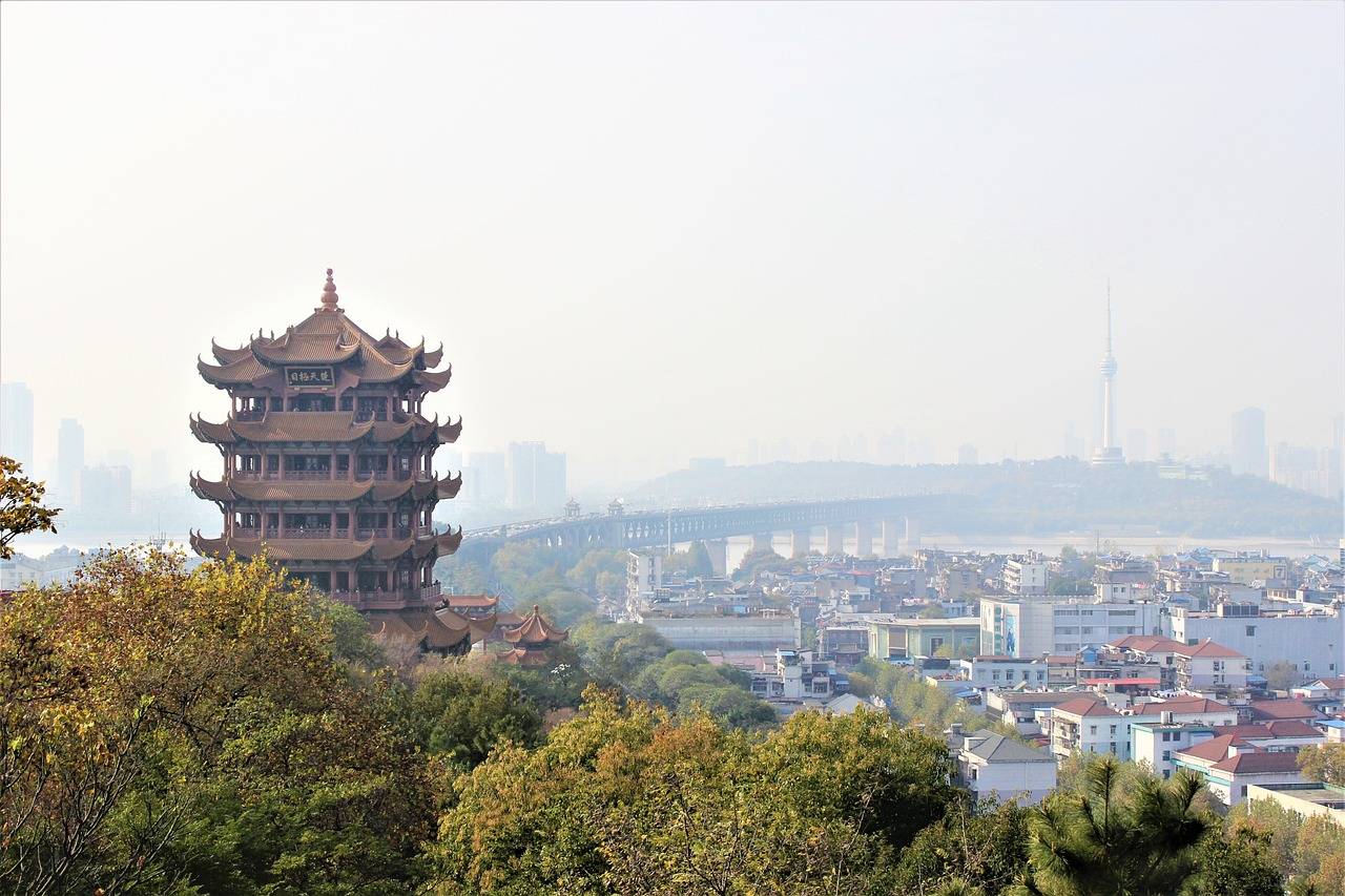 电一般是多少的？武汉市水电费收费标准！米乐体育app网站2024在武汉租房水(图1)