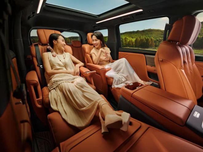 99万起焕新MPV豪华别克至境世家上市43(图8) 99万起焕新MPV豪华别克至境世家上市43(图8)