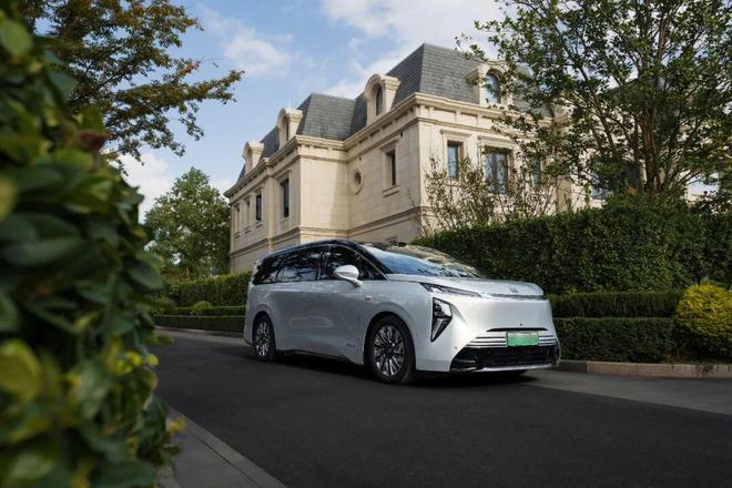 99万起焕新MPV豪华别克至境世家上市43(图7) 99万起焕新MPV豪华别克至境世家上市43(图7)